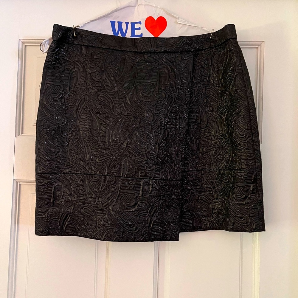 Lightweight brocade mini skirt
